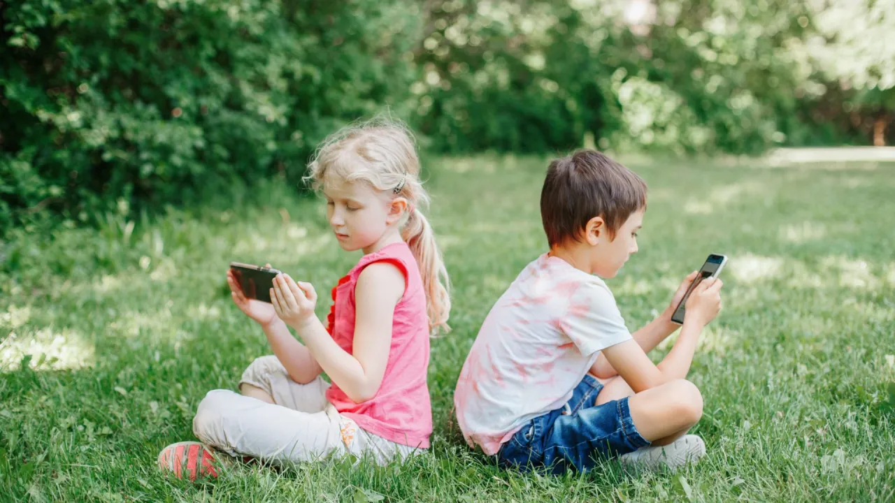 View of Understanding the Possible Negative Effects of Too Much Screen Time on ...