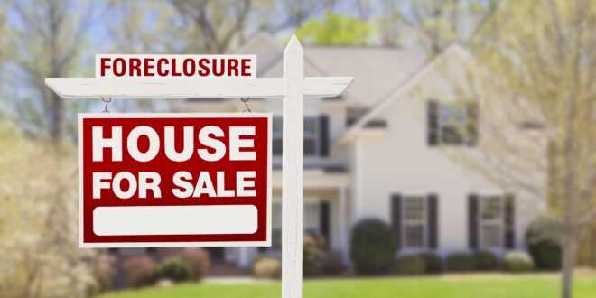 Unlocking Hidden Value: Pros and Cons of Buying a Foreclosure Home